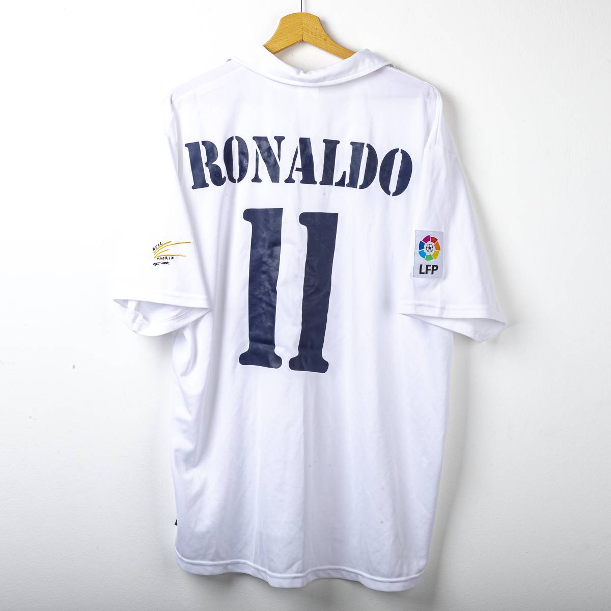 Maglia Home Real Madrid Adidas Ronaldo 11 2001/2002