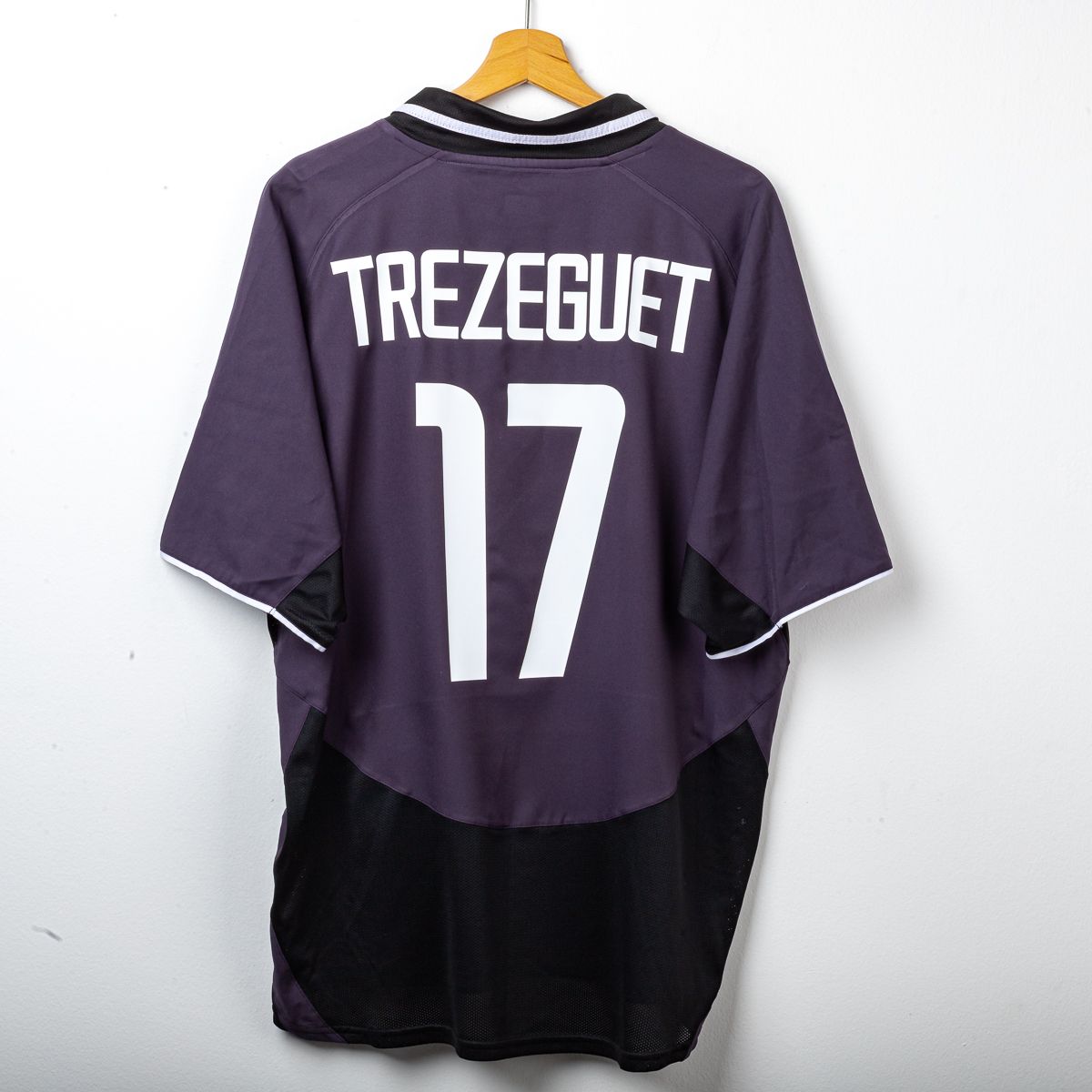 Maglia Third Juventus Nike Fastweb Trezeguet 17 2003/2004