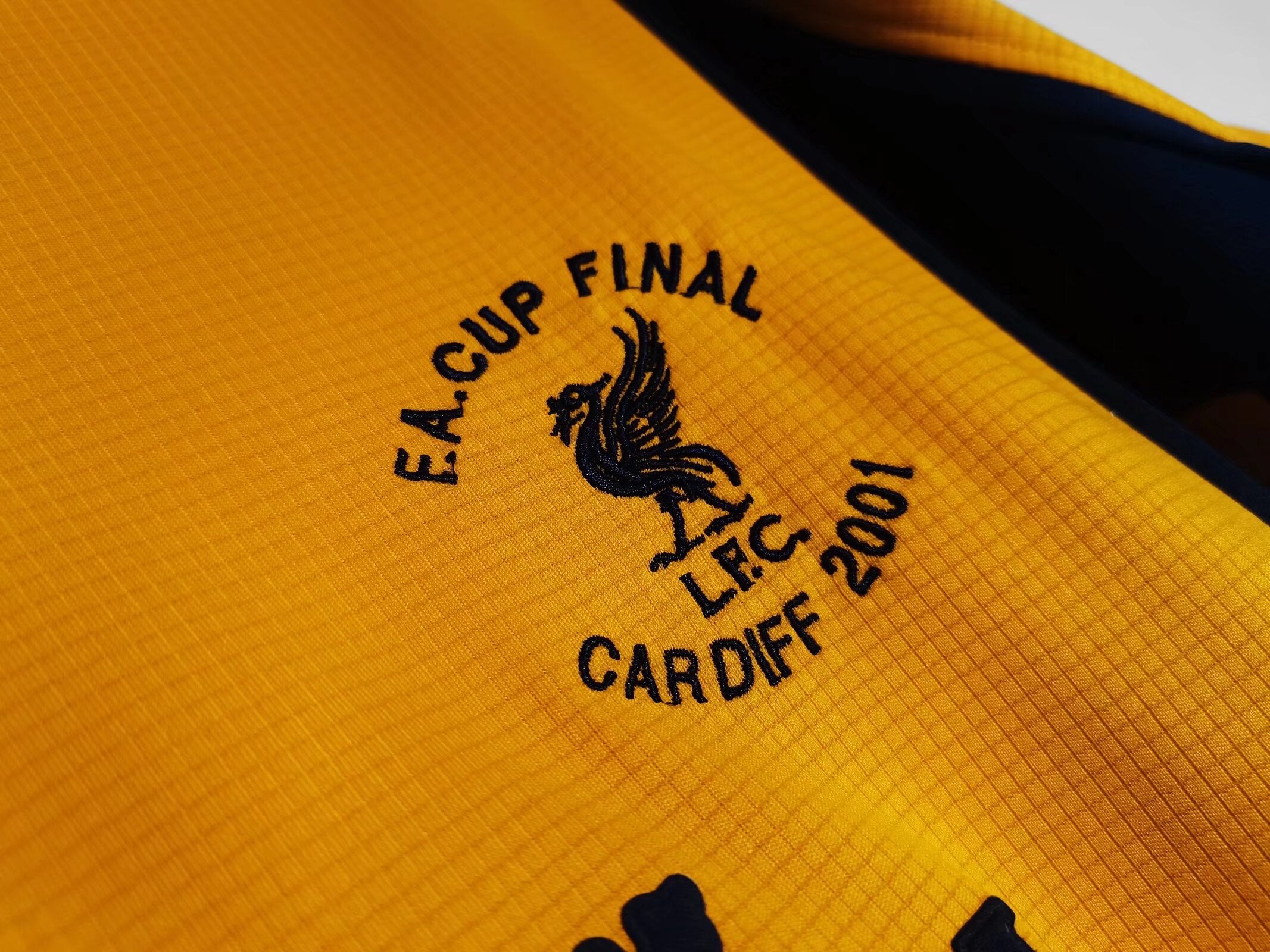 Liverpool Maglia Away 2000/01